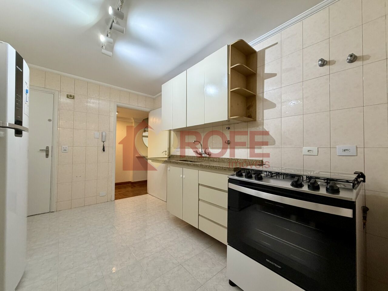 Foto 17 - RF49289