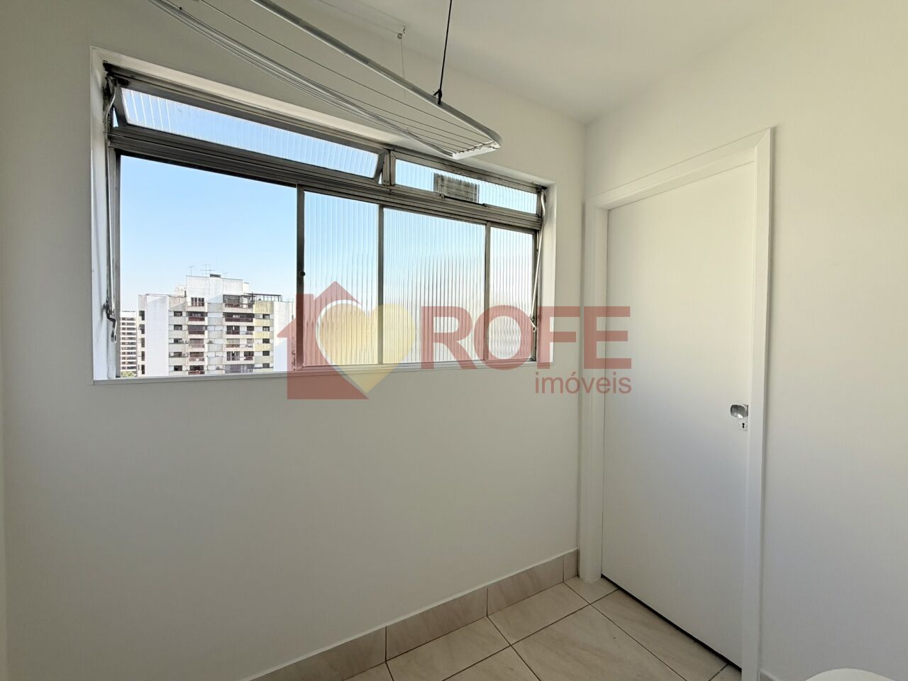 Foto 13 - RF49324