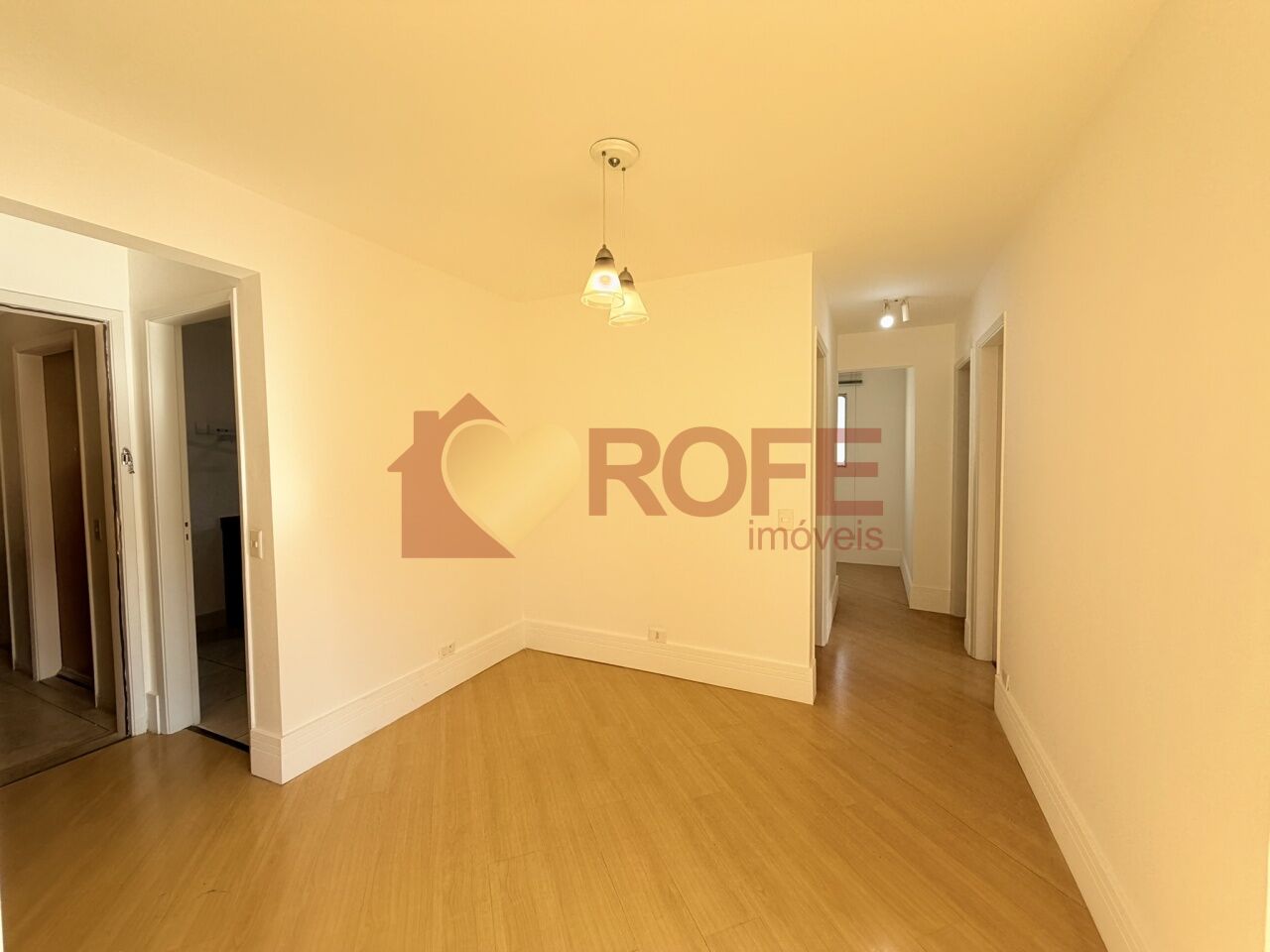 Foto 4 - RF49324