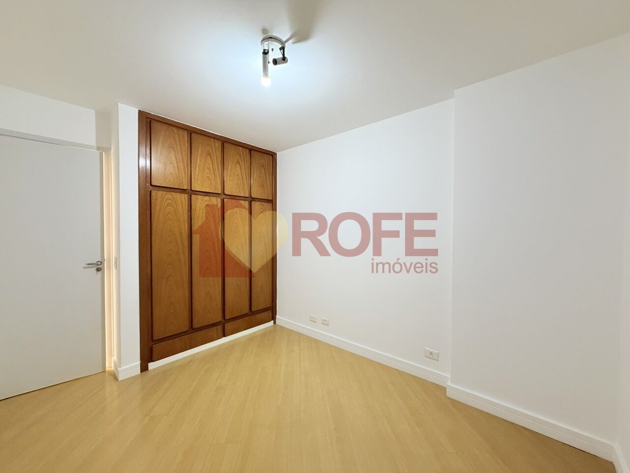 Foto 11 - RF49324