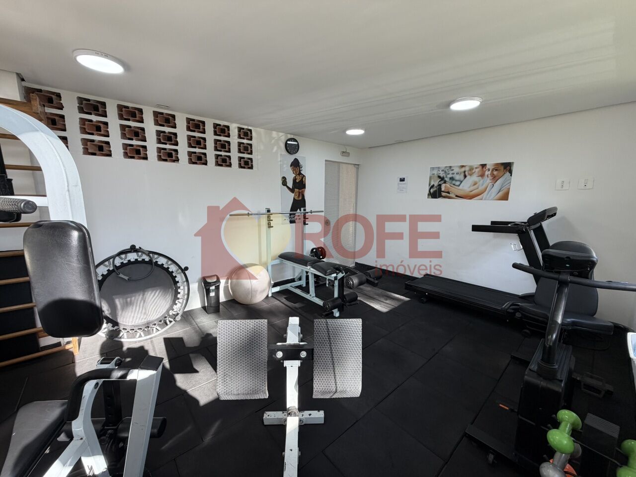 Foto 19 - RF49324