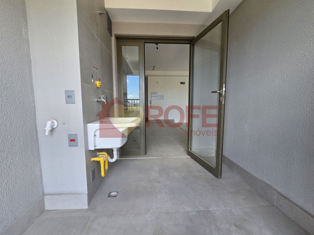 Foto 9 - RF49356