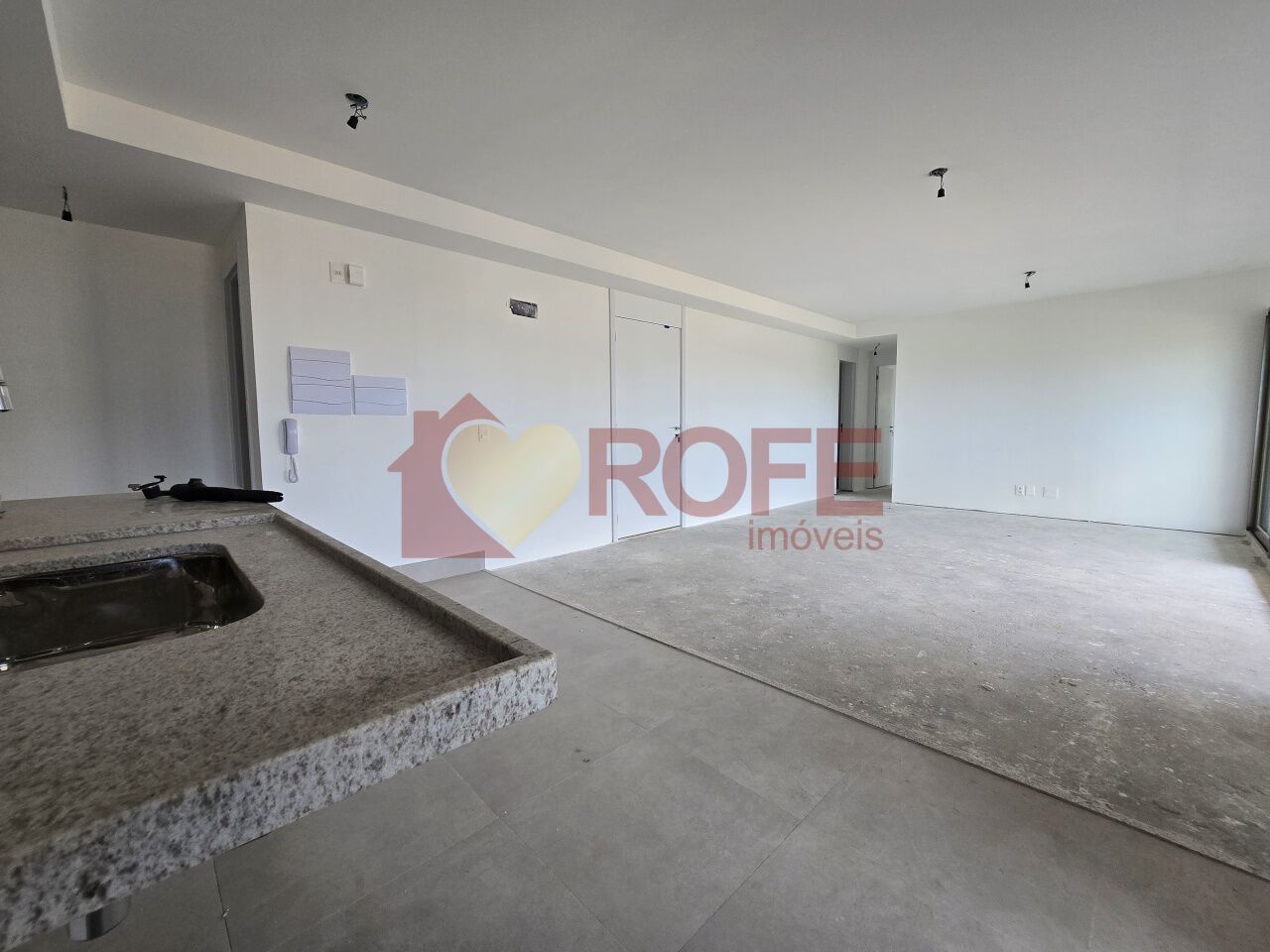 Foto 11 - RF49356