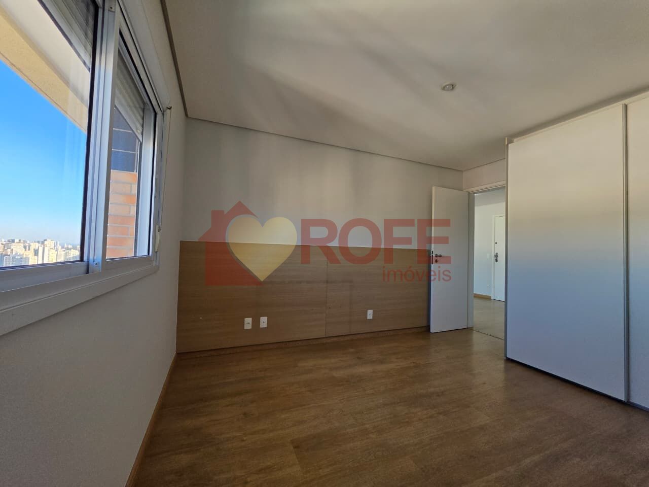 Foto 26 - RF49357