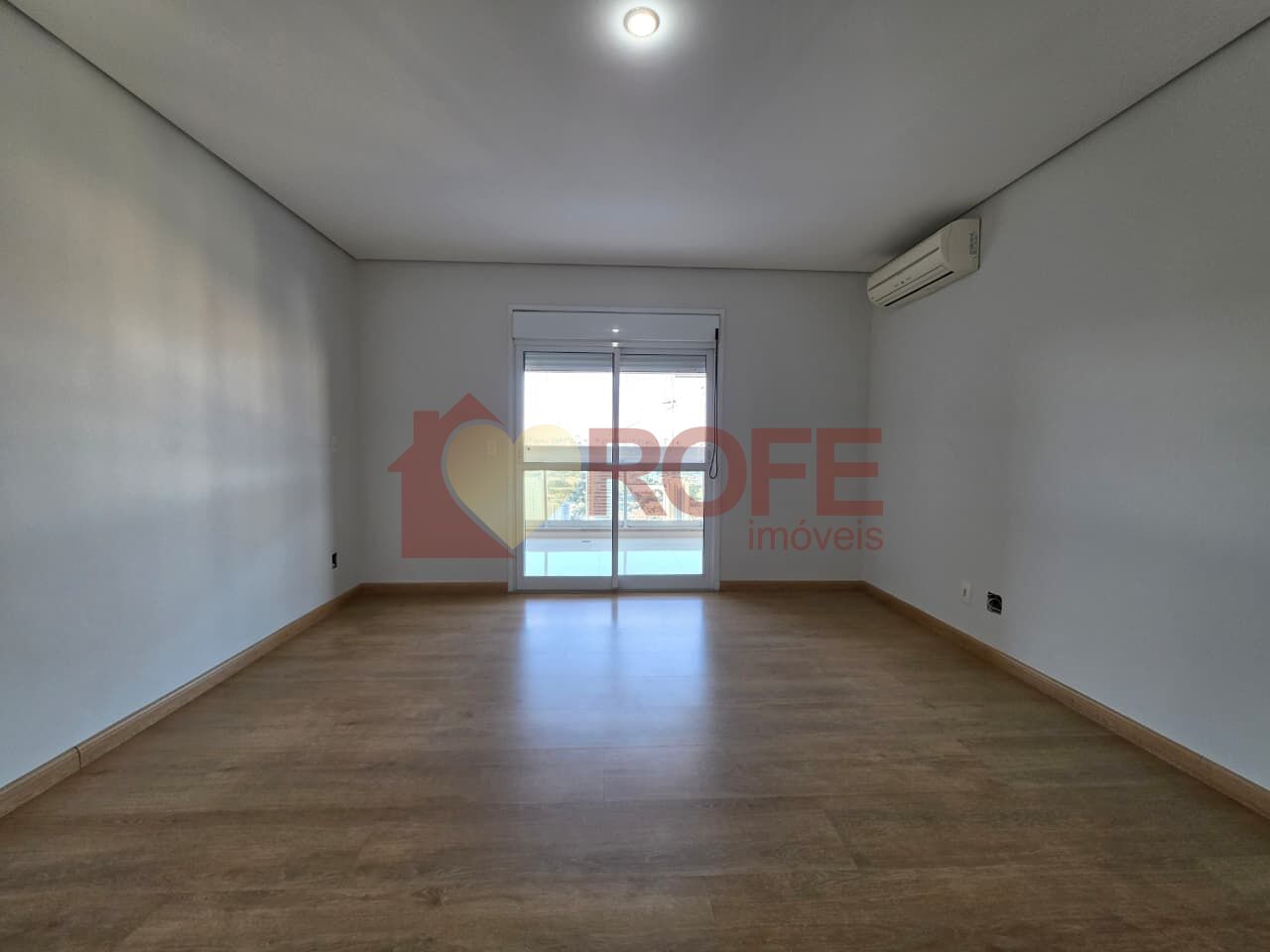 Foto 29 - RF49357