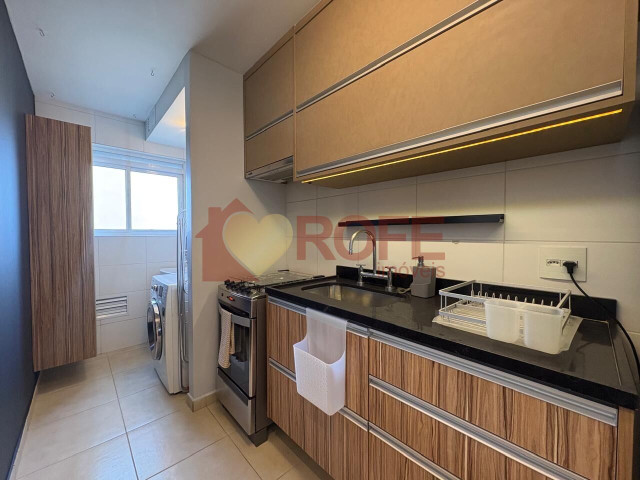 Foto 3 - RF49384