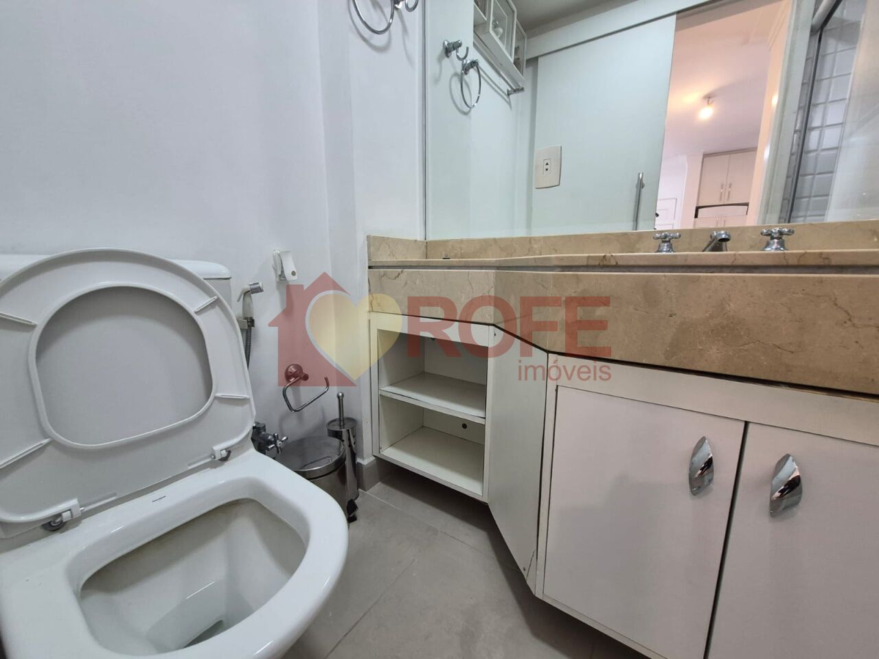 Foto 14 - RF49386