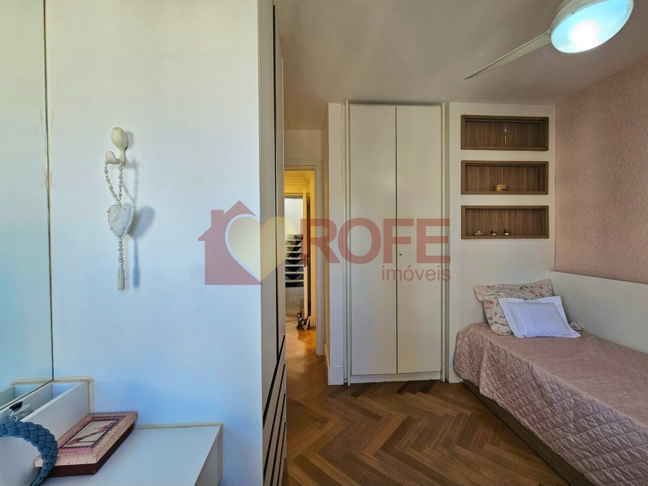Foto 43 - RF49387