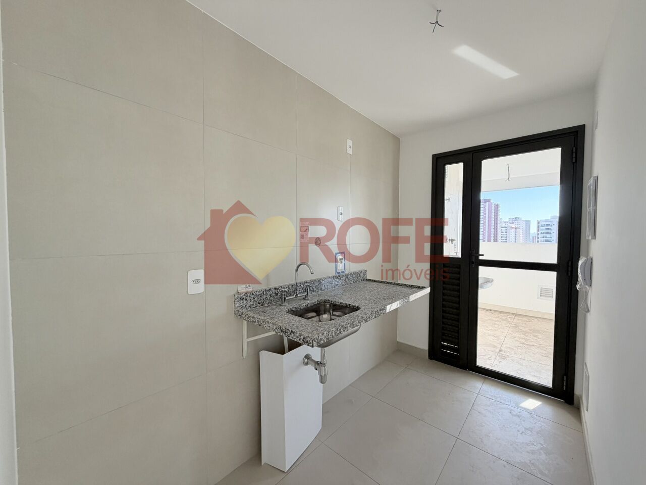 Foto 5 - RF49408