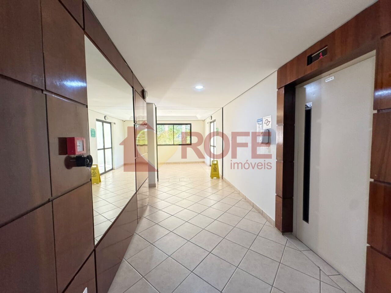 Foto 25 - RF49409