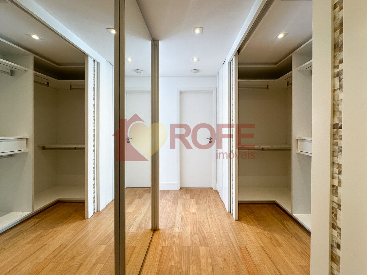 Foto 43 - RF49425
