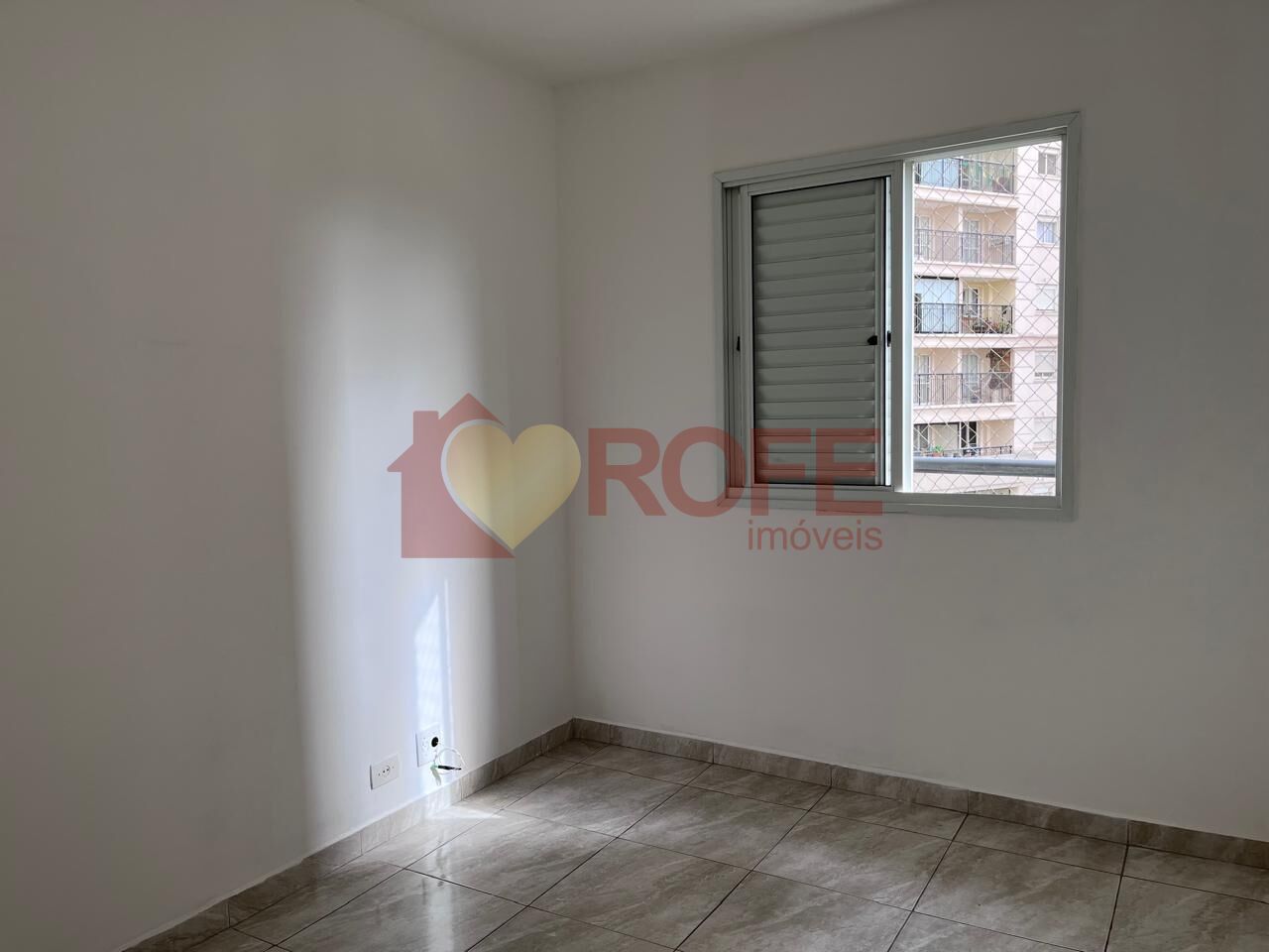 Foto 14 - RF49429