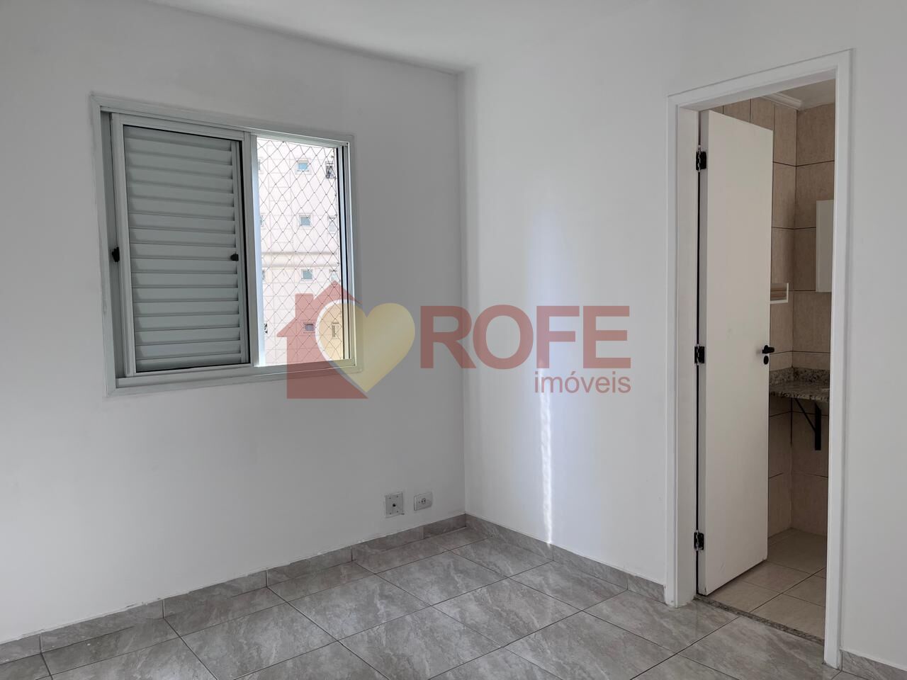 Foto 15 - RF49429
