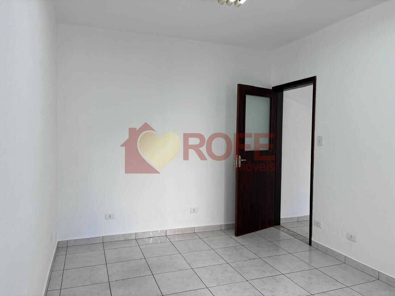 Foto 20 - RF49431
