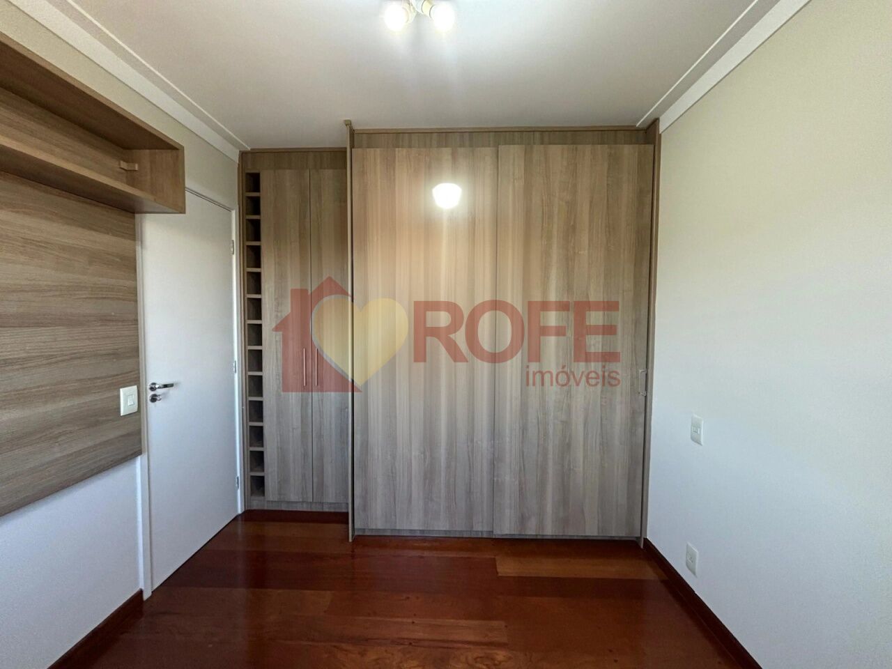 Foto 16 - RF49435