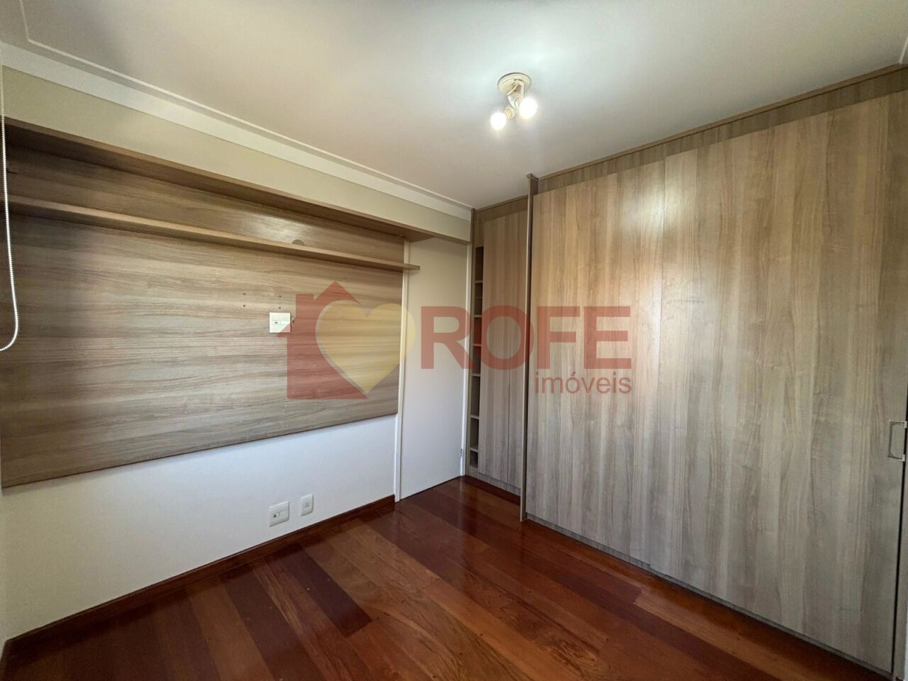 Foto 17 - RF49435