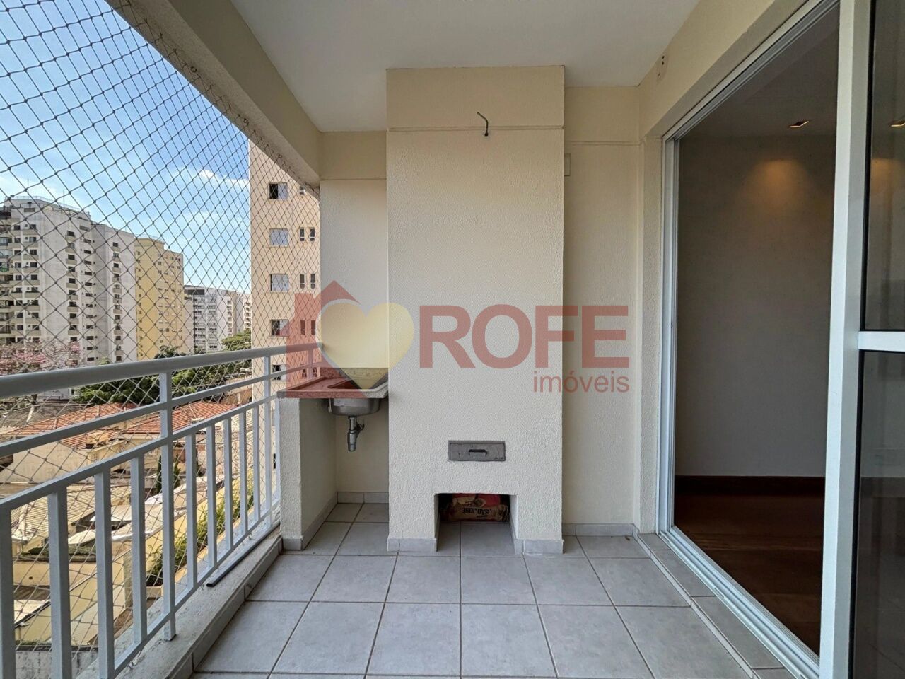 Foto 8 - RF49435