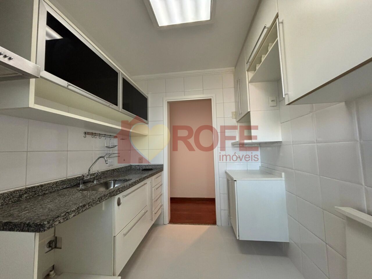 Foto 25 - RF49435