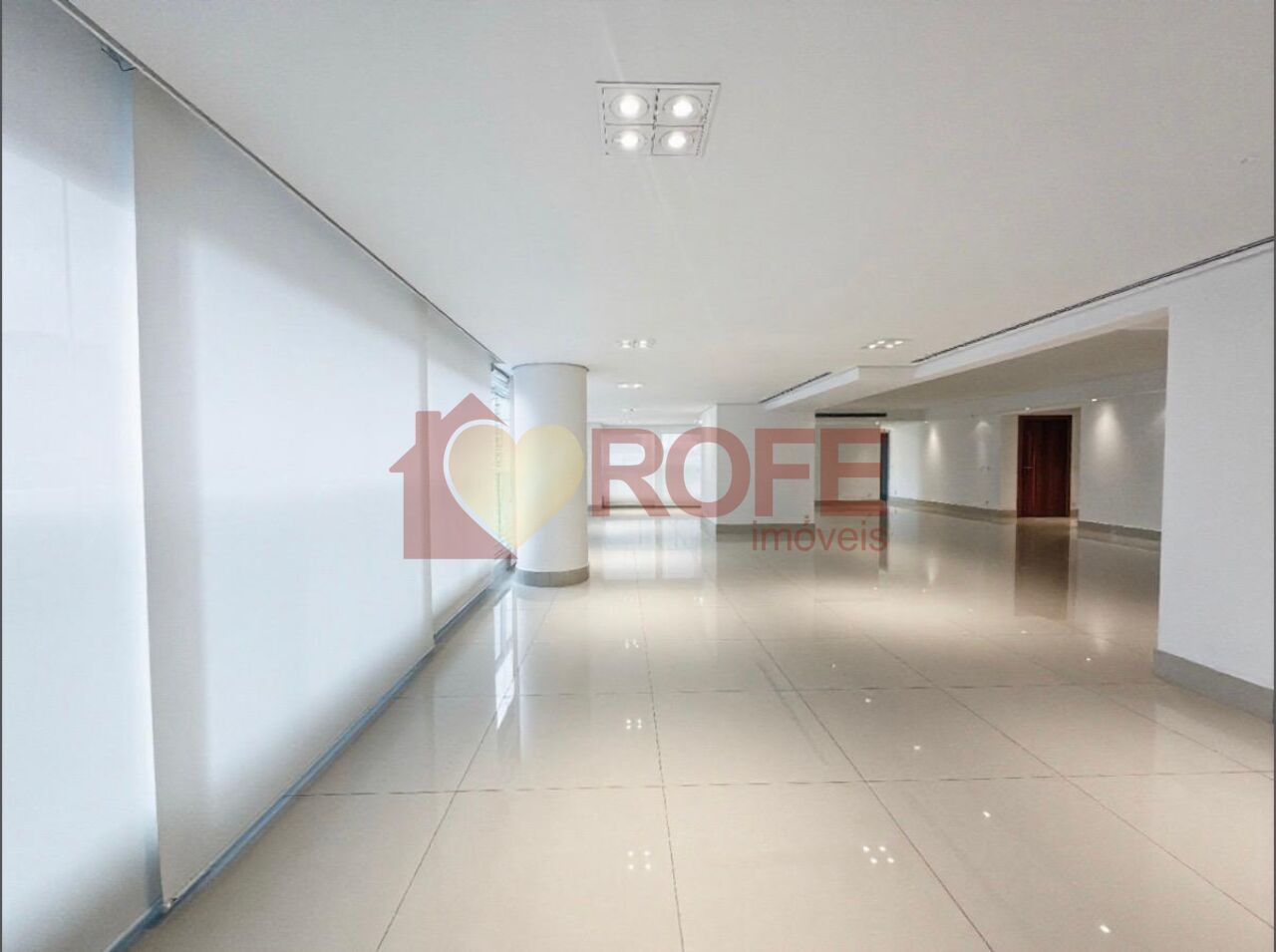 Foto 2 - RF49459