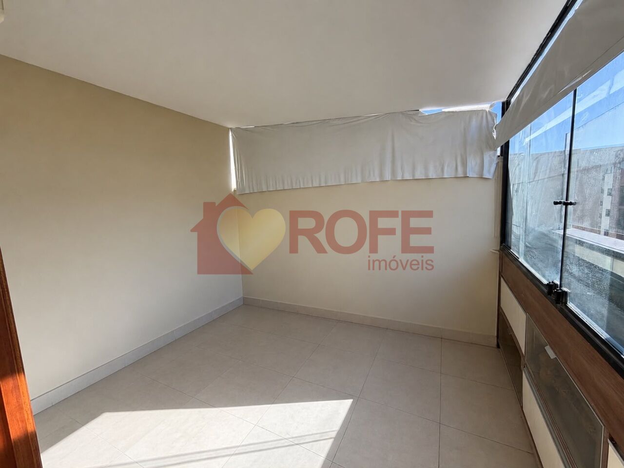 Foto 16 - RF49486