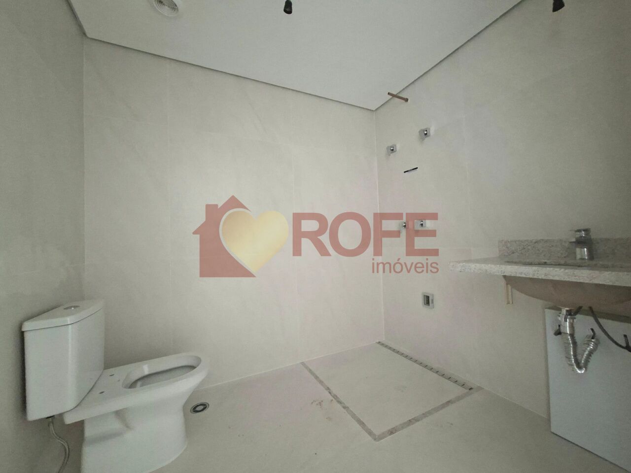 Foto 11 - RF49506