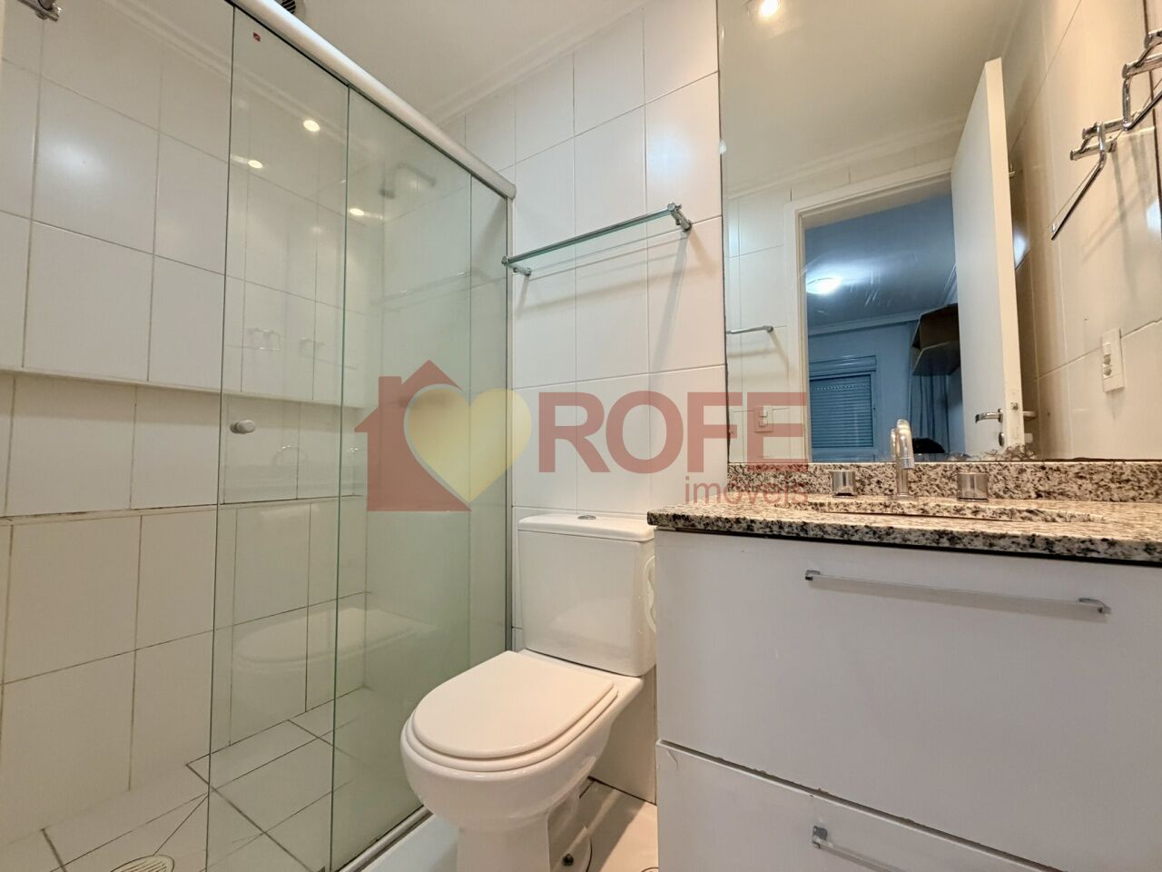 Foto 19 - RF49512