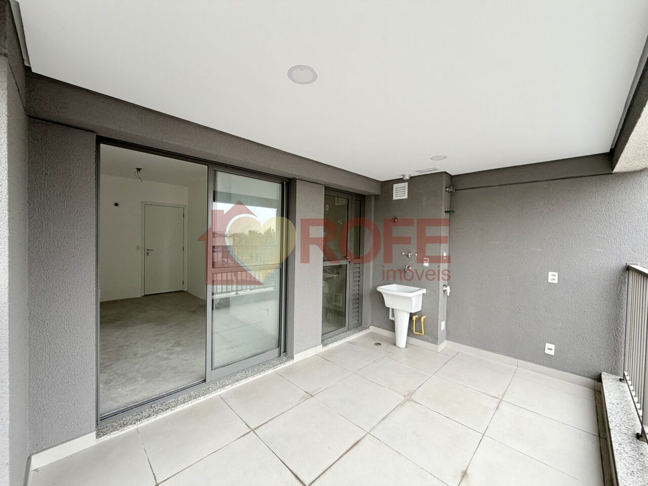 Foto 4 - RF49524