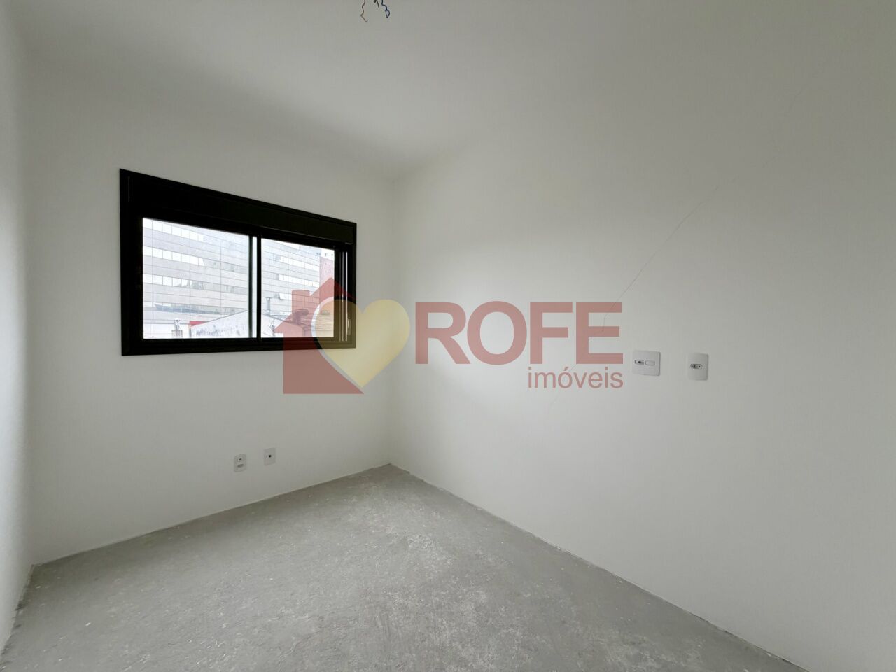 Foto 9 - RF49524