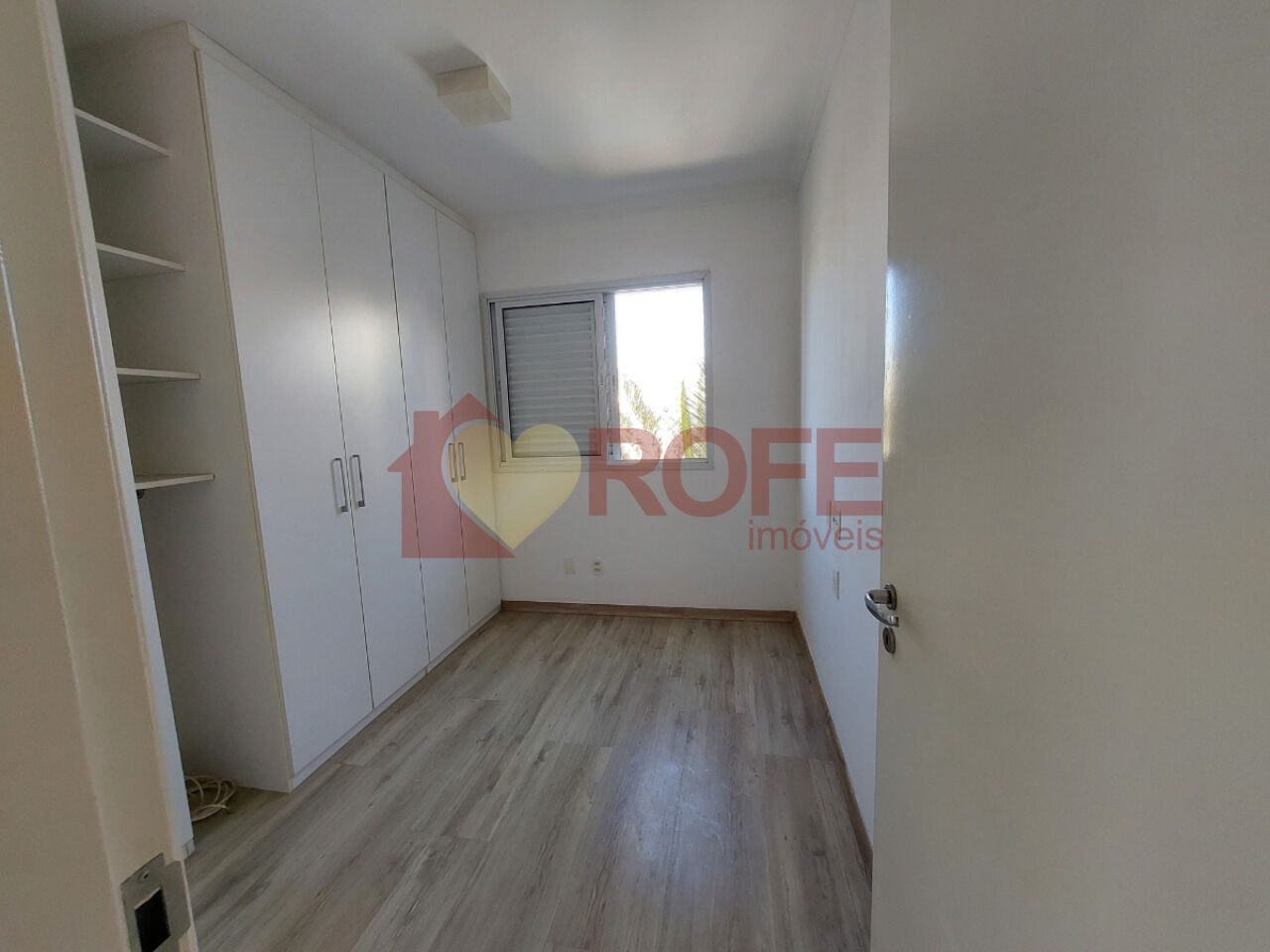 Foto 10 - RF49525