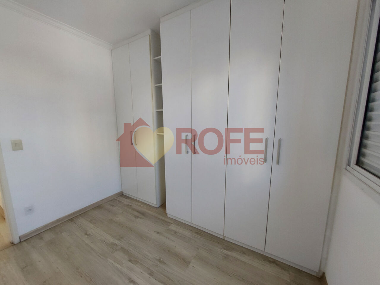 Foto 14 - RF49525
