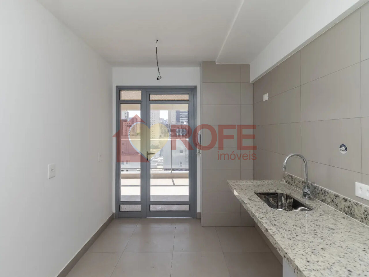 Foto 13 - RF49527