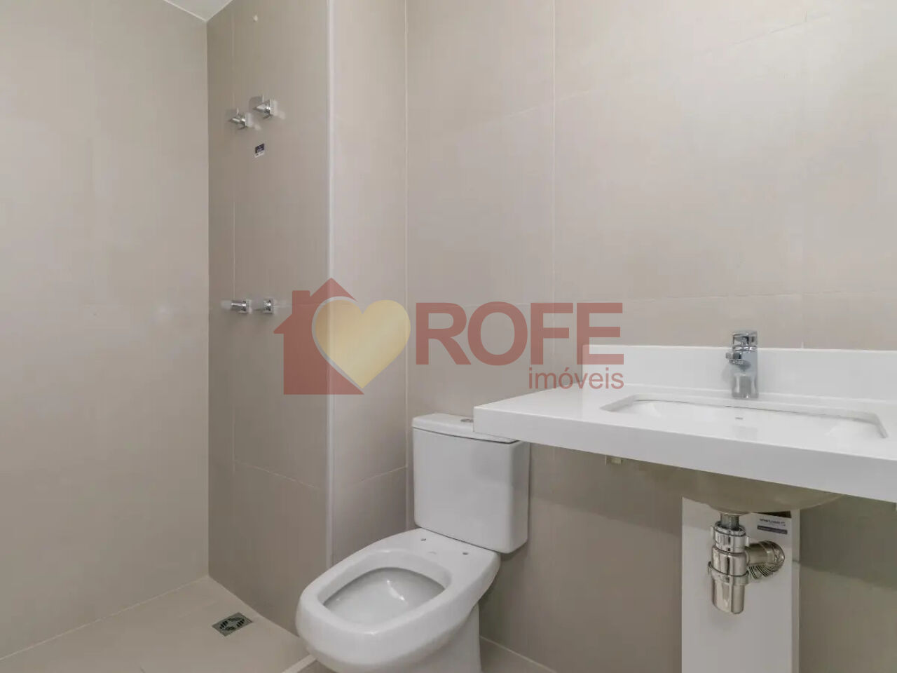 Foto 25 - RF49527