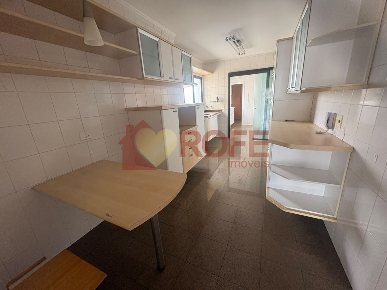 Foto 9 - RF49537
