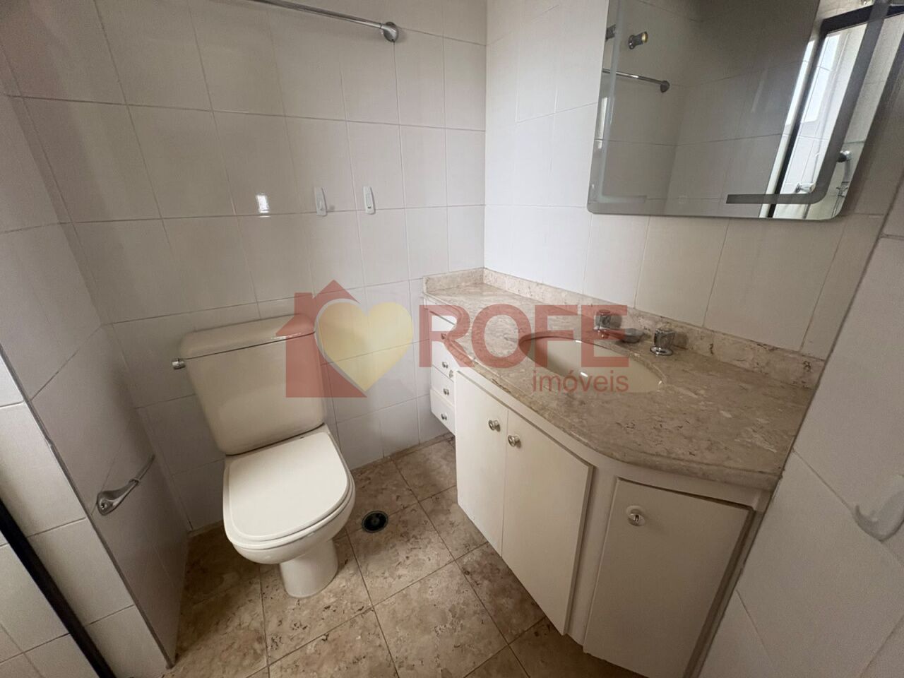 Foto 11 - RF49537