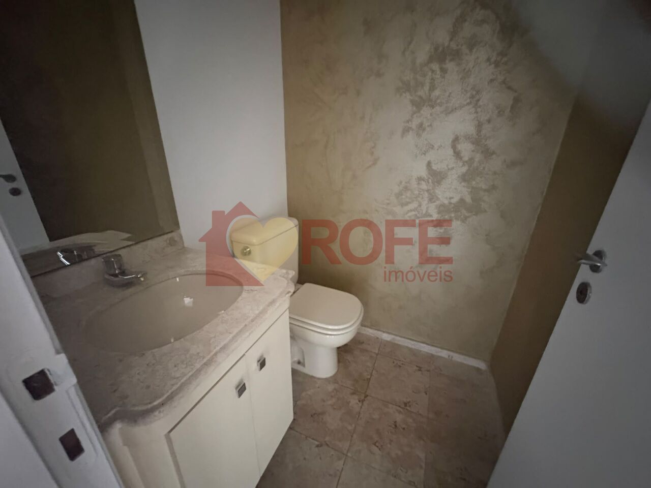 Foto 12 - RF49537
