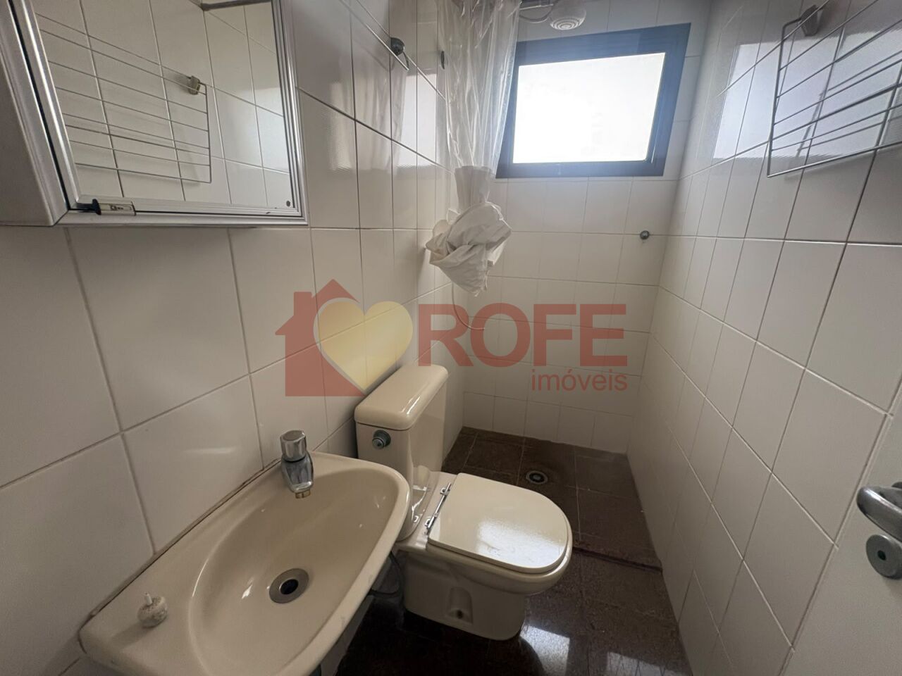 Foto 26 - RF49537