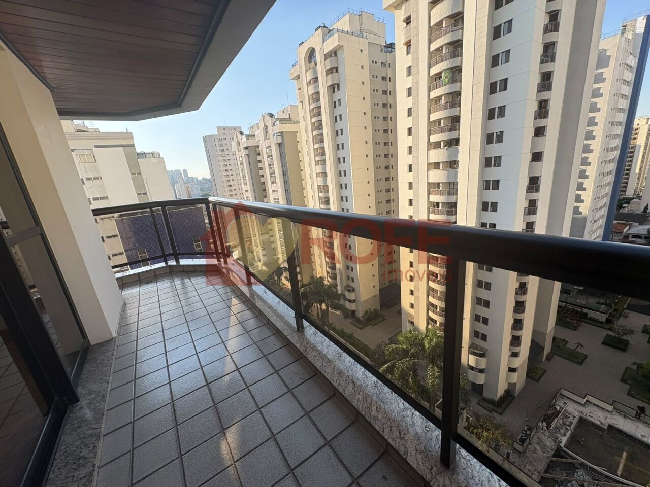 Foto 8 - RF49540
