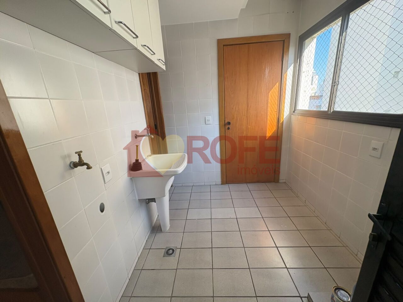 Foto 45 - RF49540