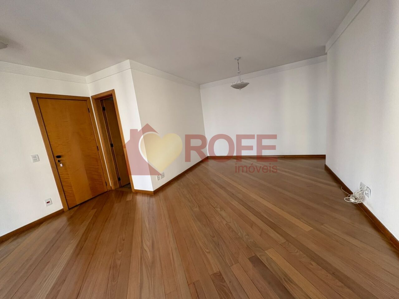 Foto 4 - RF49540