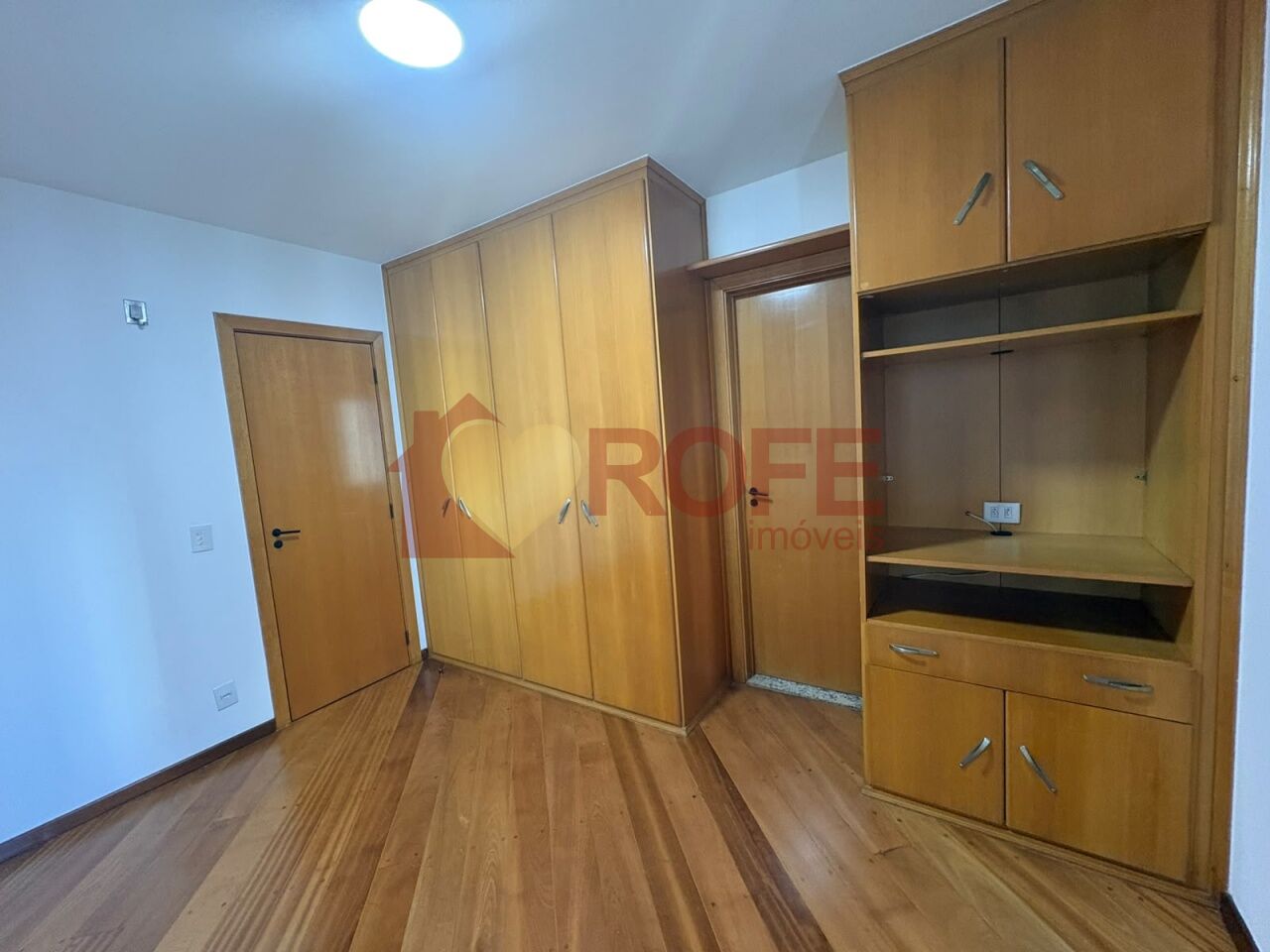 Foto 31 - RF49540