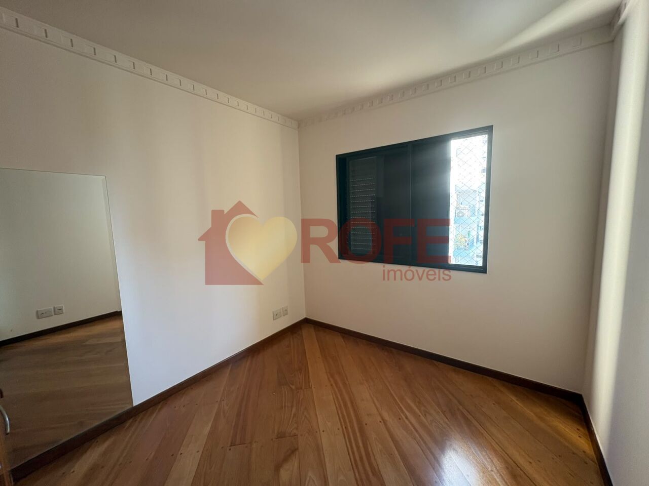 Foto 32 - RF49540