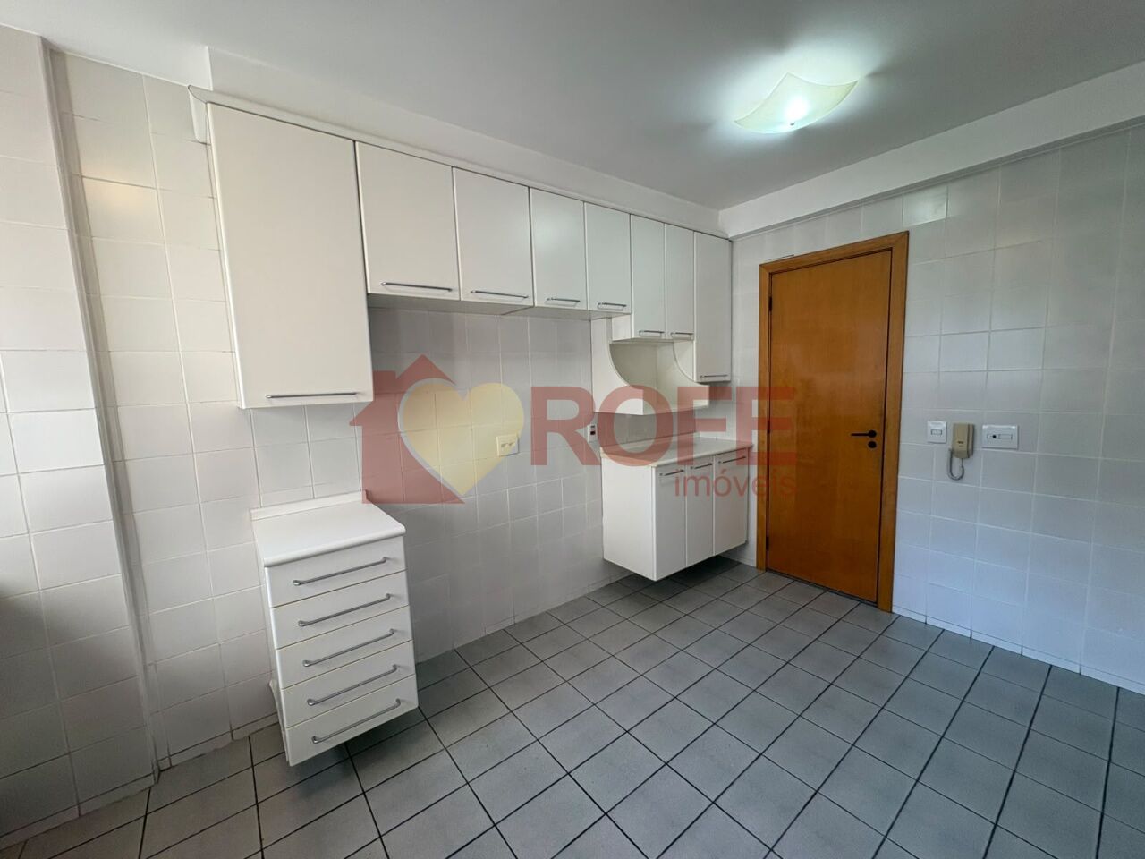 Foto 19 - RF49540