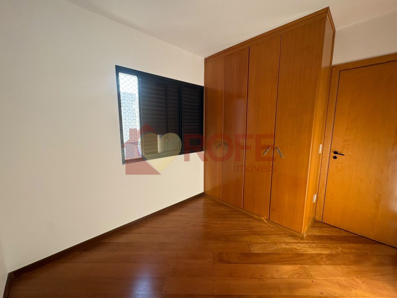 Foto 39 - RF49540