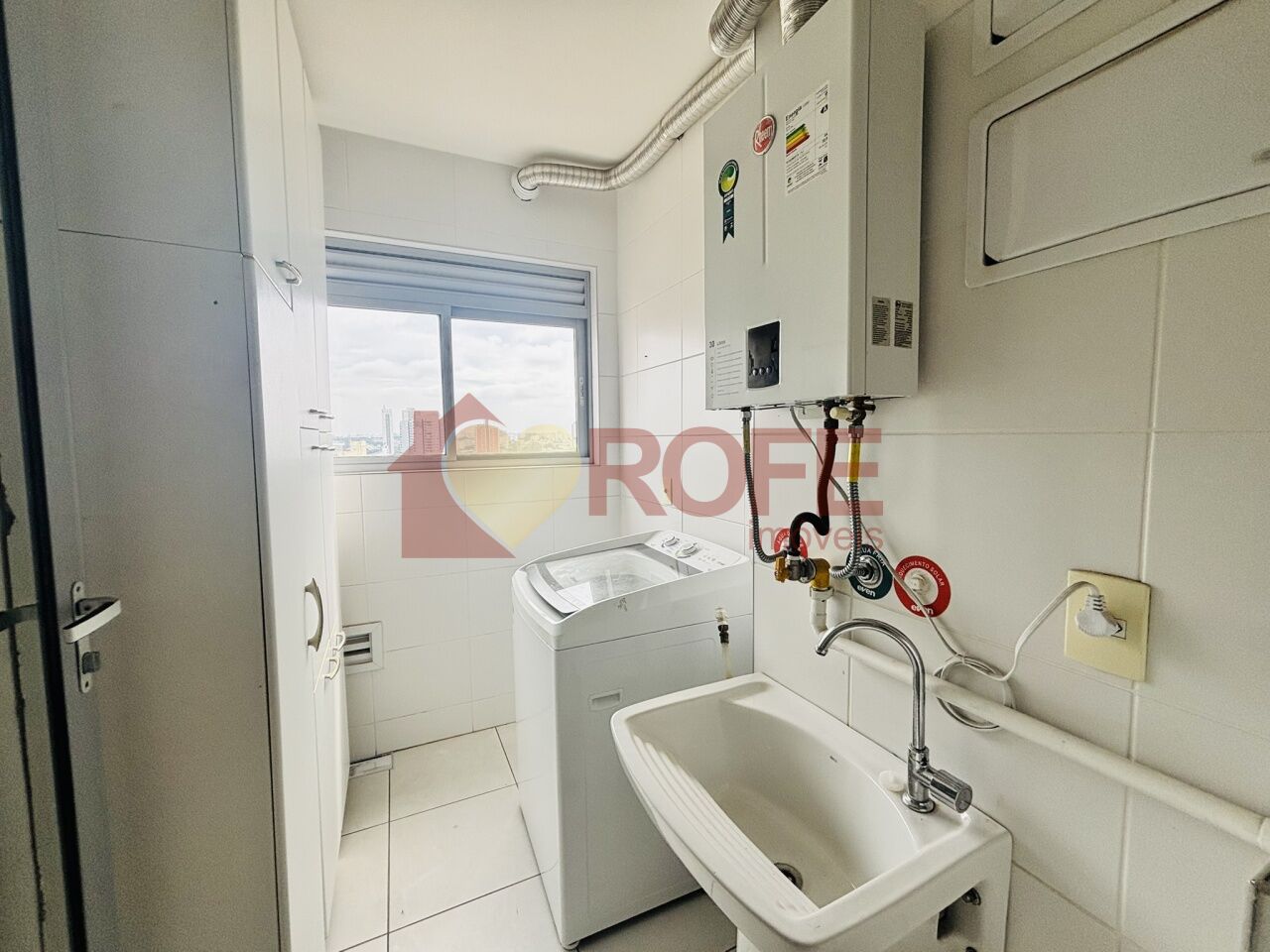 Foto 4 - RF49570