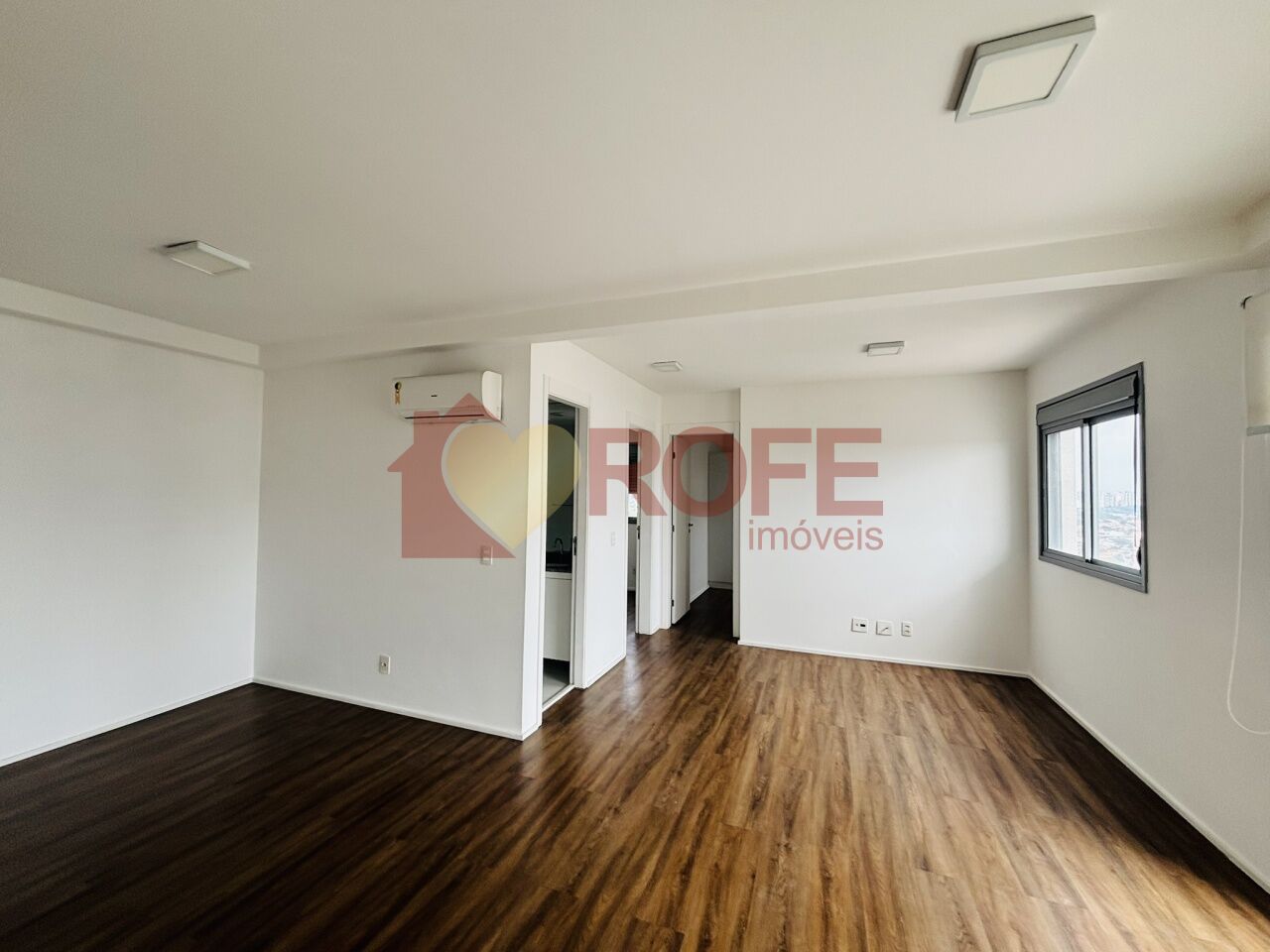 Foto 6 - RF49570