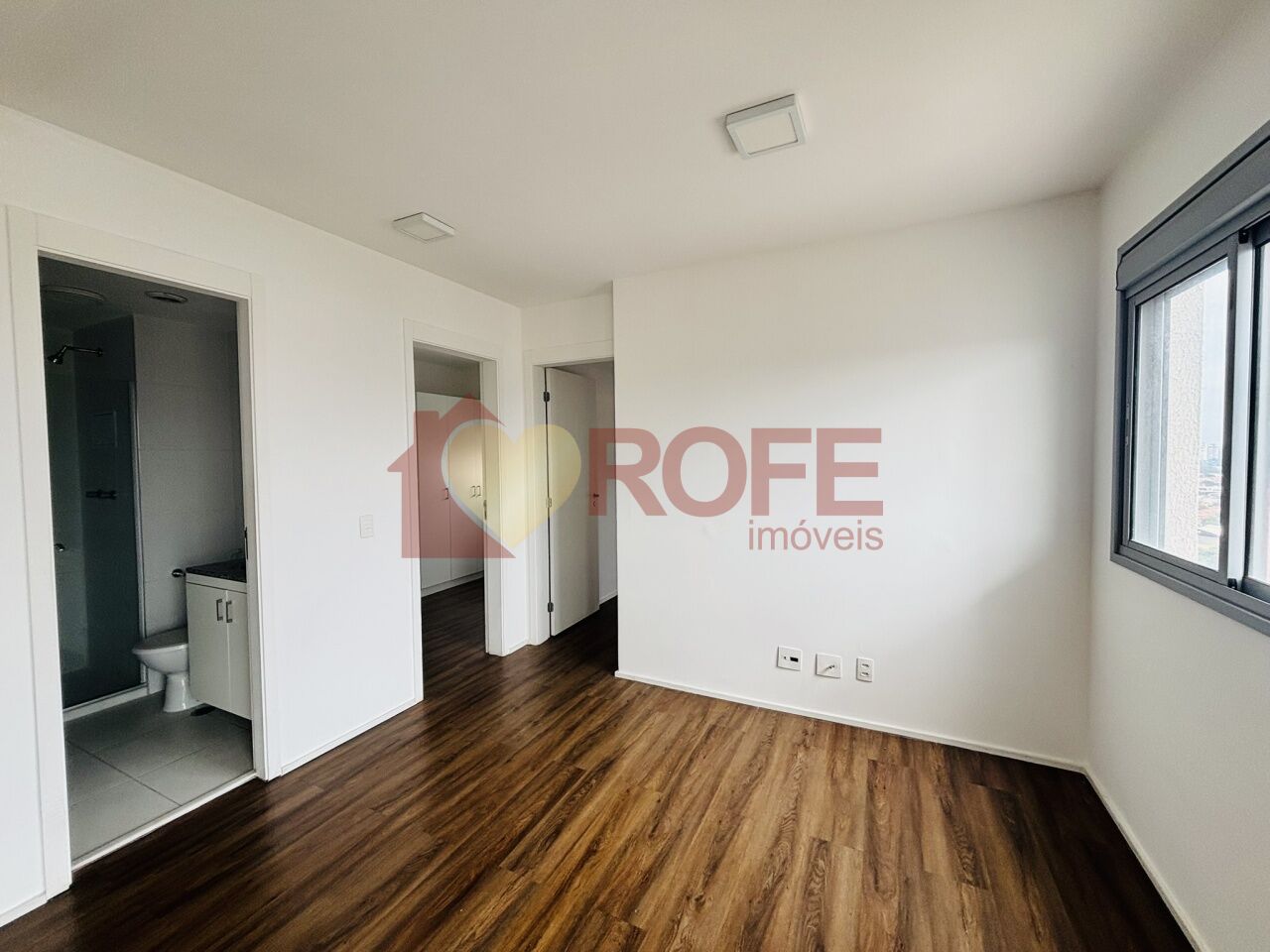 Foto 13 - RF49570
