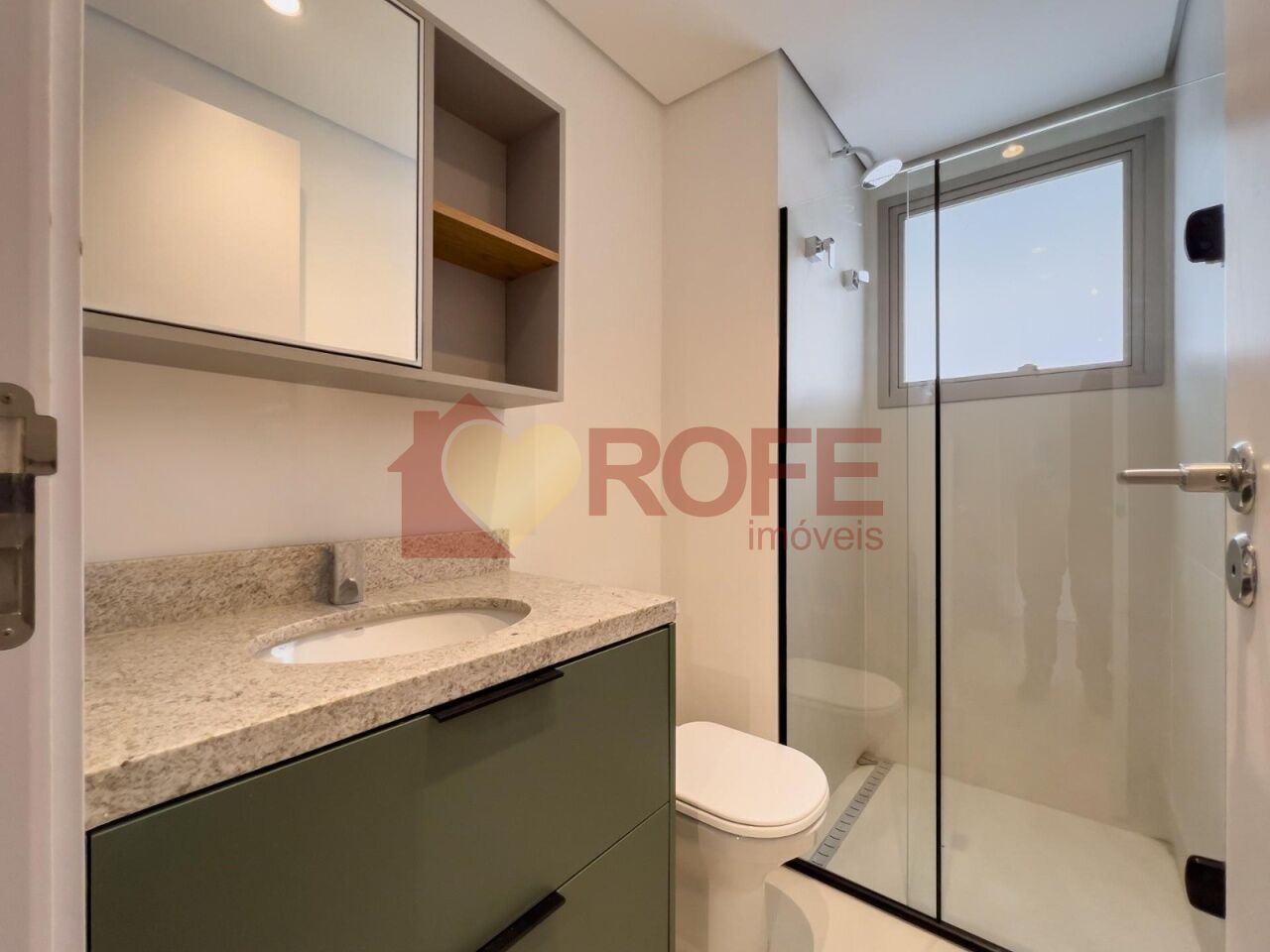 Foto 3 - RF49571