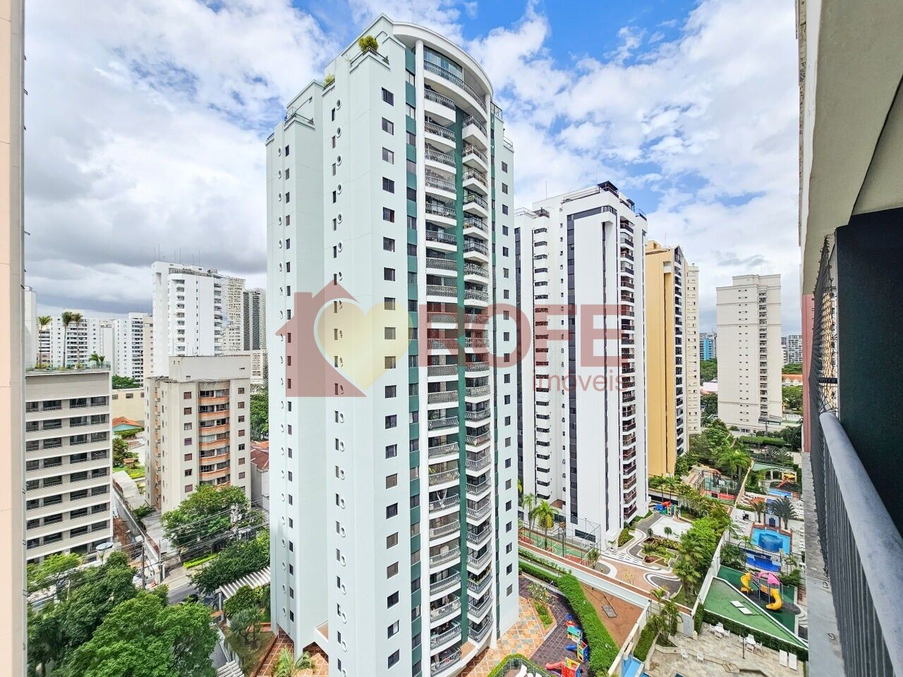 Foto 8 - RF49573