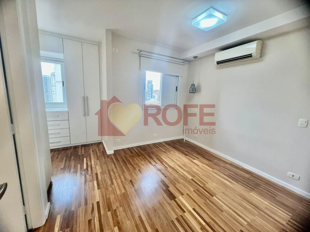 Foto 9 - RF49580