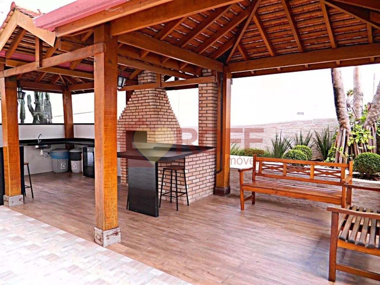 Foto 25 - RF49580